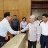 Le secrétaire général et président Nguyen Phu Trong à la rencontre des électeurs de Hanoï