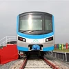 La première rame de la ligne de métro Ben Thanh-Suoi Tien arrive à Ho Chi Minh-Ville