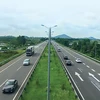 Le Laos discute de la construction d’une autoroute reliant de Vientiane au Vietnam