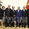 Le Premier ministre Nguyên Xuân Phuc reçoit le secrétaire général de l’ASEAN