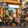 Ta Hiên, la rue qui ne dort jamais à Hanoi