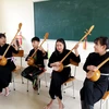 La musique ethnique entre dans des salles de classe à Quang Ninh
