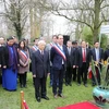 Le leader du PCV Nguyên Phu Trong commence sa visite officielle en France