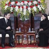 La présidente p.i Dang Thi Ngoc Thinh reçoit le Premier ministre sud-coréen
