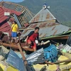 Séisme et tsunami en Indonésie : installation de refuges pour les survivants