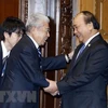 Le PM Nguyen Xuan Phuc rencontre les présidents de la Chambre des représentants et du Sénat du Japon