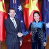 Le président du Sénat australien achève sa visite au Vietnam