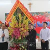Noël : le vice-PM Truong Hoa Binh félicite les chrétiens du Sud