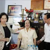La présidente de l’AN rend visite aux mères héroïques à Ho Chi Minh-Ville