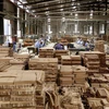 Quatre groupes de solutions pour promouvoir les exportations de bois et de produits forestiers 