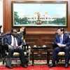 Ho Chi Minh-Ville prête à renforcer ses relations avec l'Angola et l'Arménie
