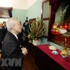 Le SG du Parti et président Nguyen Phu Trong rend hommage au Président Ho Chi Minh