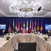 Des diplomates vietnamiens tiennent des rencontres bilatérales à New York