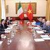 Consultation politique Vietnam-Italie à Hanoi