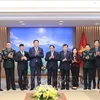 Le PM Pham Minh Chinh reçoit le ministre mongol de la Défense Saikhanbayar Gursed