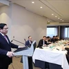 Le Premier ministre Pham Minh Chinh travaille avec des entreprises belges