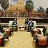 Intempéries: le Premier ministre lao apprécie l’aide d’une société vietnamienne
