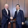 Le président Vo Van Thuong rencontre des dirigeants des groupes Apple et Boeing