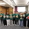 Des étudiants vietnamiens participent à Leader Camp 2024 à Londres