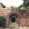 Thua Thiên-Huê: découverte de deux portes dans la cité impériale de Huê