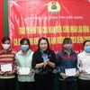 Kien Giang aux côtés des personnes touchées par le COVID-19 et les catastrophes naturelles