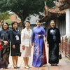 L’épouse du Premier ministre japonais visite des sites historiques à Hanoï
