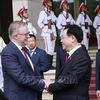 Entrevue entre le président de l'AN du Vietnam et le Premier ministre australien