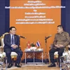 Le président de l'Assemblée nationale reçoit le gouverneur de la province d'Udon Thani