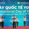 La Journée internationale du yoga organisée à Phu Yen