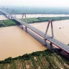 Hanoï va construire de beaux ponts sur le fleuve Rouge