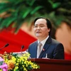 Министр образования и подготовки кадров Фунг Суан Нья выступил с речью на XIII всевьетнамском съезде Партии. (Фото: ВИА)