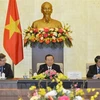 Заместитель председателя Национального собрания Вьетнама Фунг Куок Хьен выступает на прием. (Фото: Зыонг Зянг/ВИА)
