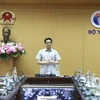 Заместитель премьер-министра Ву Дык Дам выступает на заседании Национального руководящего комитета по профилактике и борьбе с COVID-19 (Источник: ВИА)