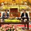 4 ноября председатель Народного комитета Ханоя Чу Нгок Ань (справа) принимает странового директора АБР во Вьетнаме Эндрю Джеффриса (Фото: Интернет)
