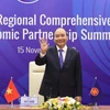 Премьер-министр Вьетнама Нгуен Суан Фук председательствует на 4-м Саммите регионального всеобъемлющего экономического партнерства (Источник: ВИА)