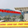 Национальный конференц-центр украшен в честь XIII всевьетнамского съезда КПВ (Фото: ВИА)