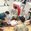 Сотрудники полевого госпиталя № 3 уровня 2 на тренировке по оказанию скорой помощи (Фото: ВИА)