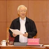 Генеральный секретарь ЦК КПВ, президент страны Нгуен Фу Чонг выступает в заключении заседания. (Фото: ВИА)