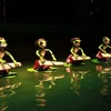 Представление искусства театра кукол на воде. (Фото: ВИА)