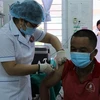 Вакцинация против COVID-19 в Лайчау (Фото: ВИА) 