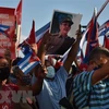 Кубинцы участвуют в митинге, чтобы выразить свою решимость защищать революцию и национальный суверенитет в Гаване, 17 июля. (Фото: AFP /ВИА )