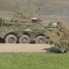 Резервные бронетанковые войска атакуют во время учений "Запад-2021". (Фото: ВИА)