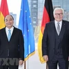 Президент Нгуен Суан Фук и его немецкий коллега на встрече (Фото: ВИA)