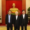 Слева: Президент Народной партии Камбоджи, премьер-министр Камбоджи Хун Сен, генеральный секретарь Коммунистической партии Вьетнама Нгуен Фу Чонг, генеральный секретарь Лаосской Народно-революционной партии, президент Лаоса Тонглун Сисулит фотографируются