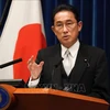 Новый премьер-министр Японии Фумио Кишида выступает на пресс-конференции в Токио 4 октября 2021 года. (Фото: AFP /ВИА)