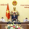  Председатель НС Выонг Динь Хюэ выступает на открытии 4-й сессии постоянного комитета НС. (Фото: ВИА) 