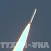 Ракета на твердом топливе Epsilon-5 с NanoDragon и восемью другими небольшими спутниками Японии вылетает в открытый космос. (Фото: ВНА)