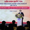 Премьер-министр Фам Минь Тьинь выступает на мероприятии (Фото: ВИA)