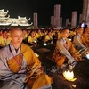 Буддийские монахи, монахини и последователи на церемонии, посвященной Дню Весак ООН в 2019 году (Фото: ВИА)