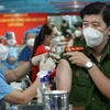 Хошимин проводит дополнительные и бустеры дозы вакцины COVID-19 для передовых сил. (Фото: ВИА)